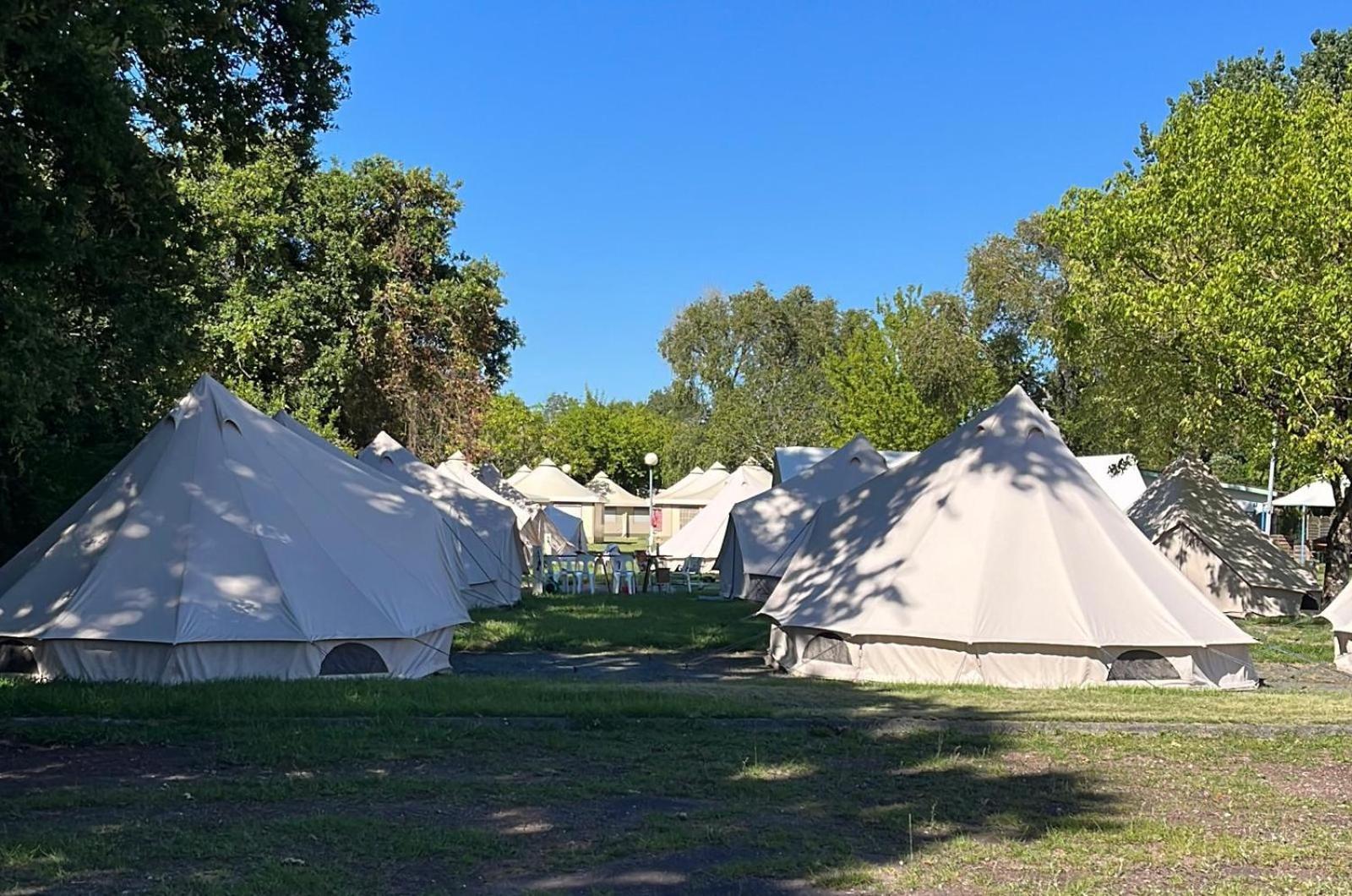 Aparra Surfcamp Saint-Georges-De-Didonne Hotell Exteriör bild